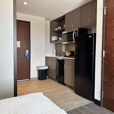 Best Western Plus Executive Residency Phoenix North Happy Valley Exterior photo