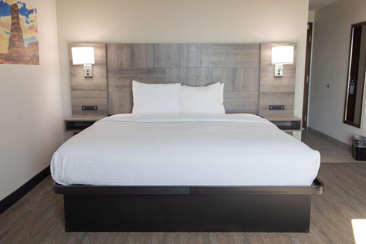 Best Western Plus Executive Residency Phoenix North Happy Valley Exterior photo